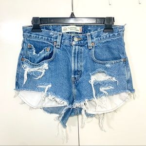 Levi’s 569 destroyed denim shorts